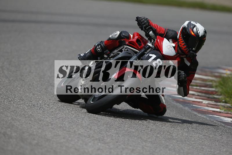 /Archiv-2024/29 12.06.2024 MOTO.CH Track Day ADR/Gruppe gelb/18